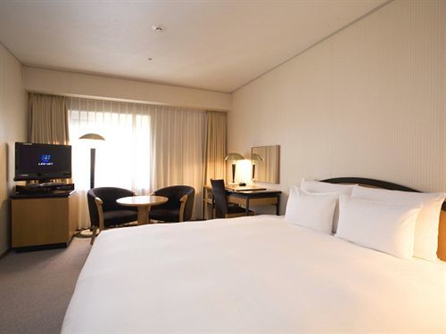 Hotel Leopalace Nagoya Exteriör bild