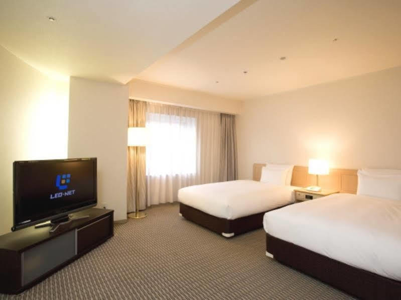 Hotel Leopalace Nagoya Exteriör bild